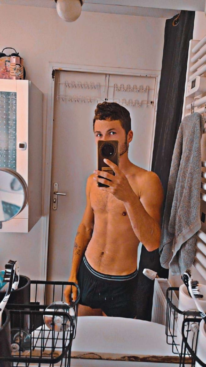 Ramon - Gay mec à Zuoz Profil de Ramon, 30 ans, Gay mec à Zuoz (Grisons)
