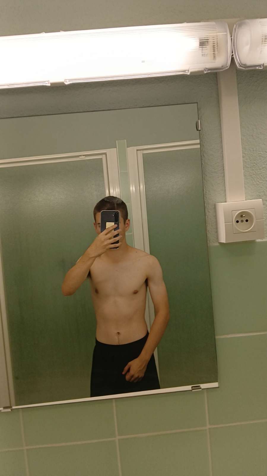 Profil de Edern, 25 ans, Gay mec à Wilen (Sarnen) (Obwald)