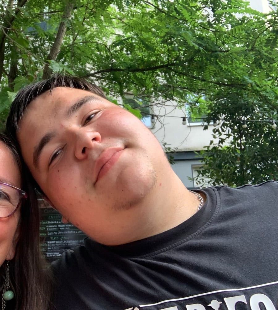 Profil de Makhlouf, 22 ans, Gay mec à Zuckenriet (Saint-Gall)