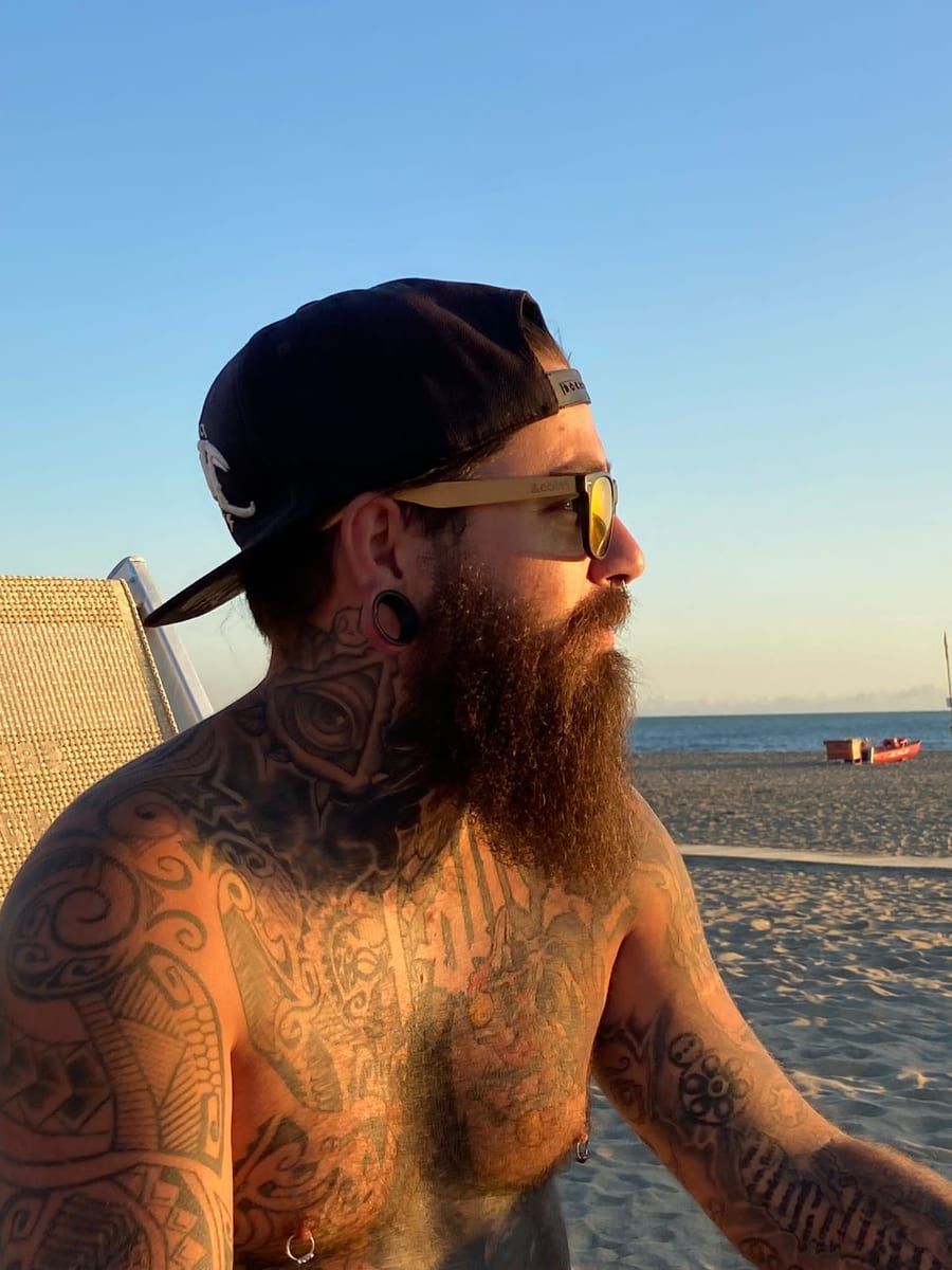 Profil de Ony, 37 ans, Gay mec à Bullet (Vaud)