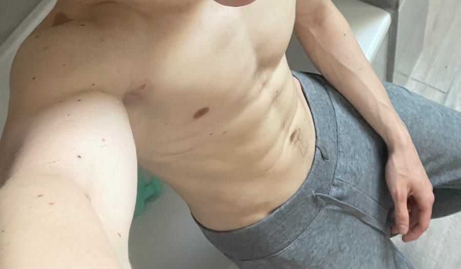 Profil de Anik, 32 ans, Gay mec à Wiesenberg (Nidwald)