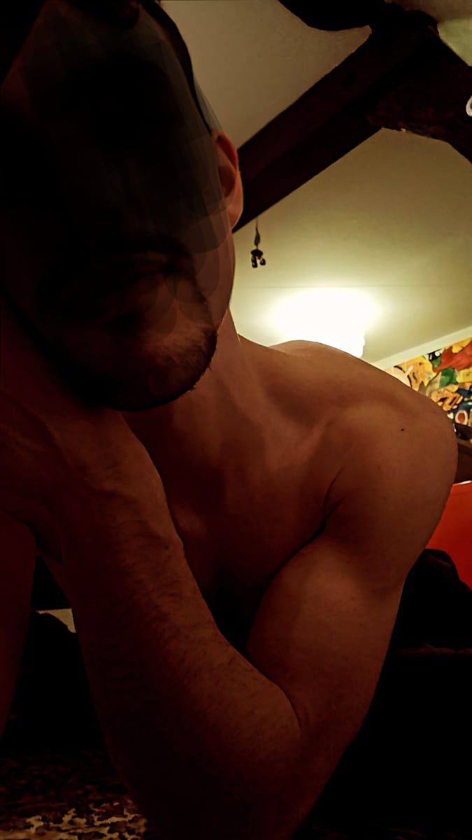 Profil de Shun, 30 ans, Gay mec à Rolle (Vaud)
