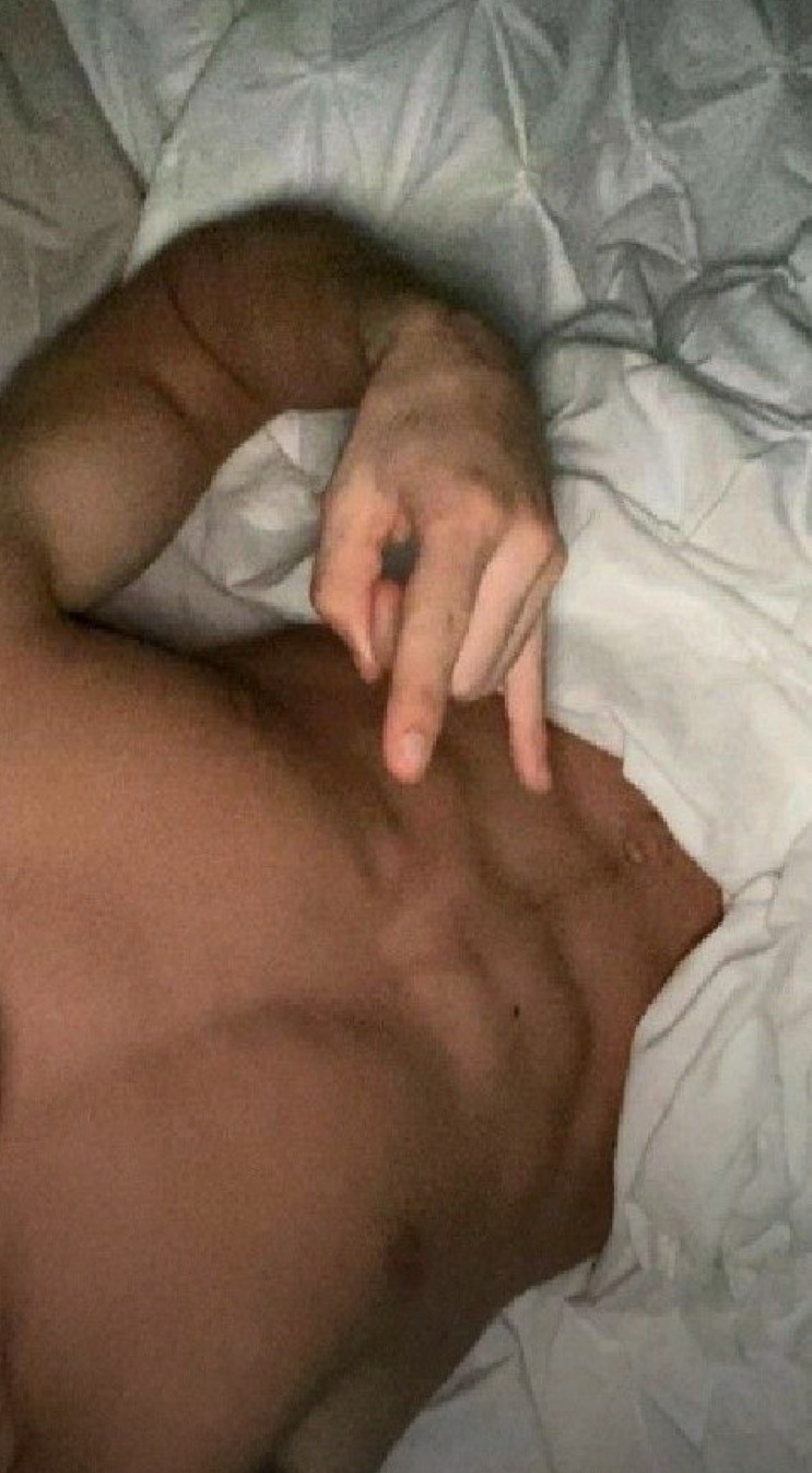 Profil de Micky, 23 ans, Gay mec à Zeneggen (Valais)