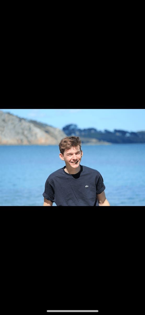 Profil de Vladislav, 26 ans, Gay mec à Saubraz (Vaud)
