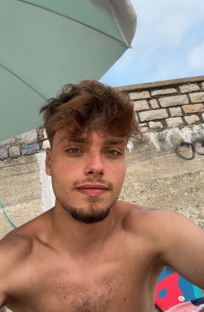 Profil de Enoha, 33 ans, Gay mec à Belprahon (Berne)