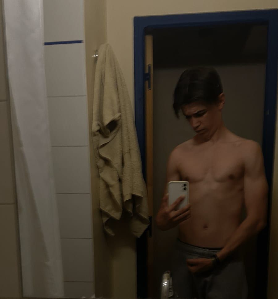 Profil de Théau, 35 ans, Gay mec à Borgnone (Tessin)