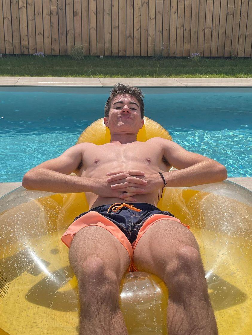 Profil de Madec, 22 ans, Gay mec à Berthoud (Berne)