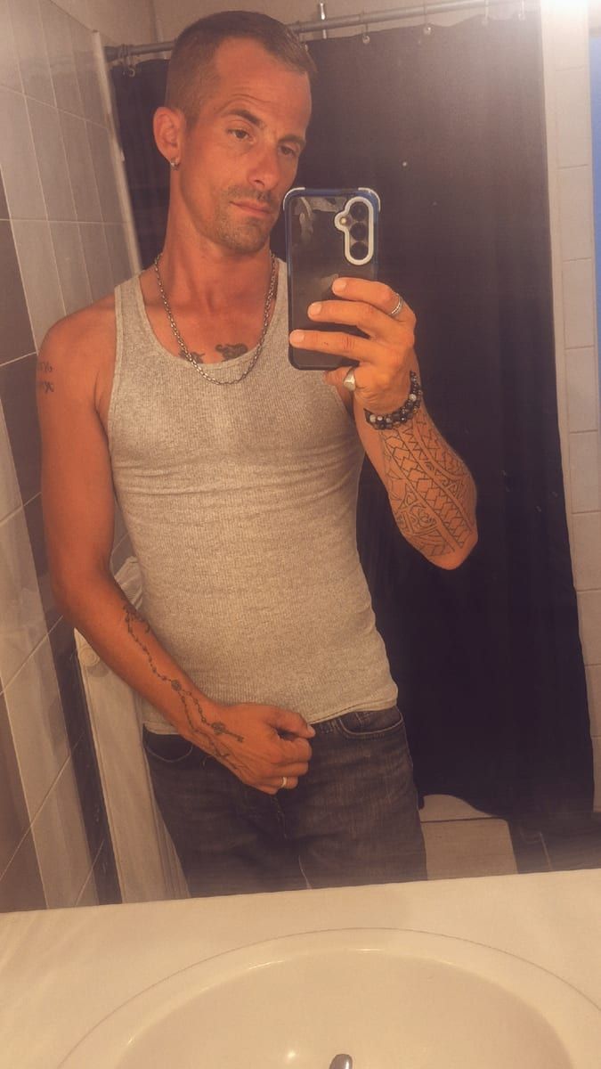 Profil de Amen, 37 ans, Gay mec à Urnerboden (Uri)