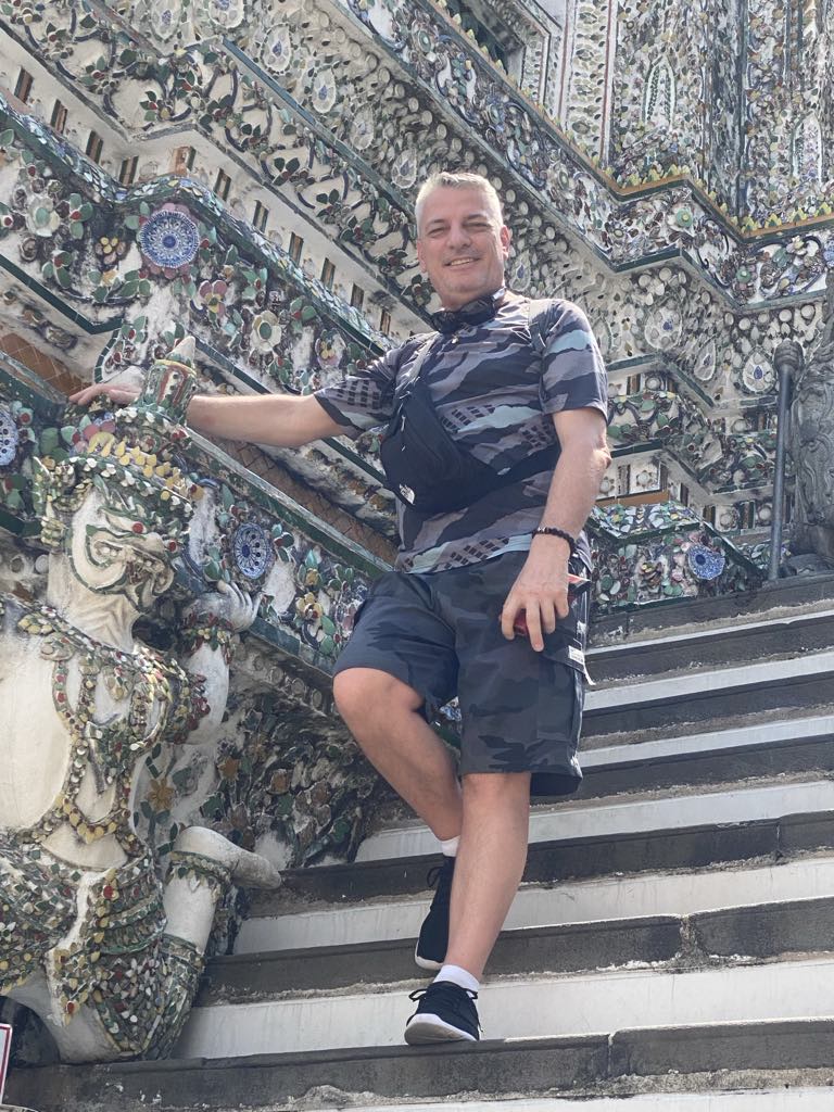 Profil de Ousseni, 24 ans, Gay mec à Yvonand (Vaud)