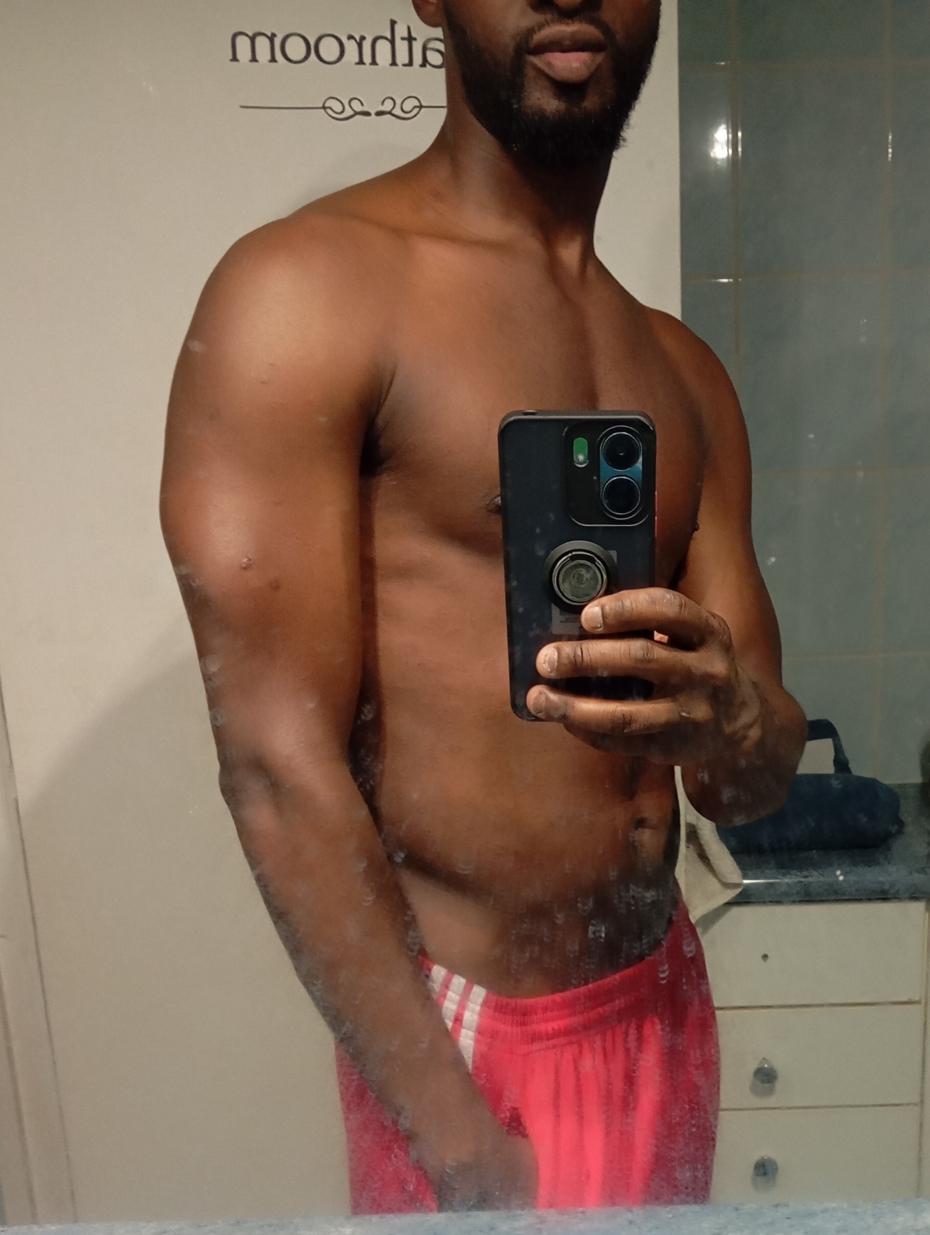 Profil de Elton, 32 ans, Gay mec à Grindelwald (Berne)