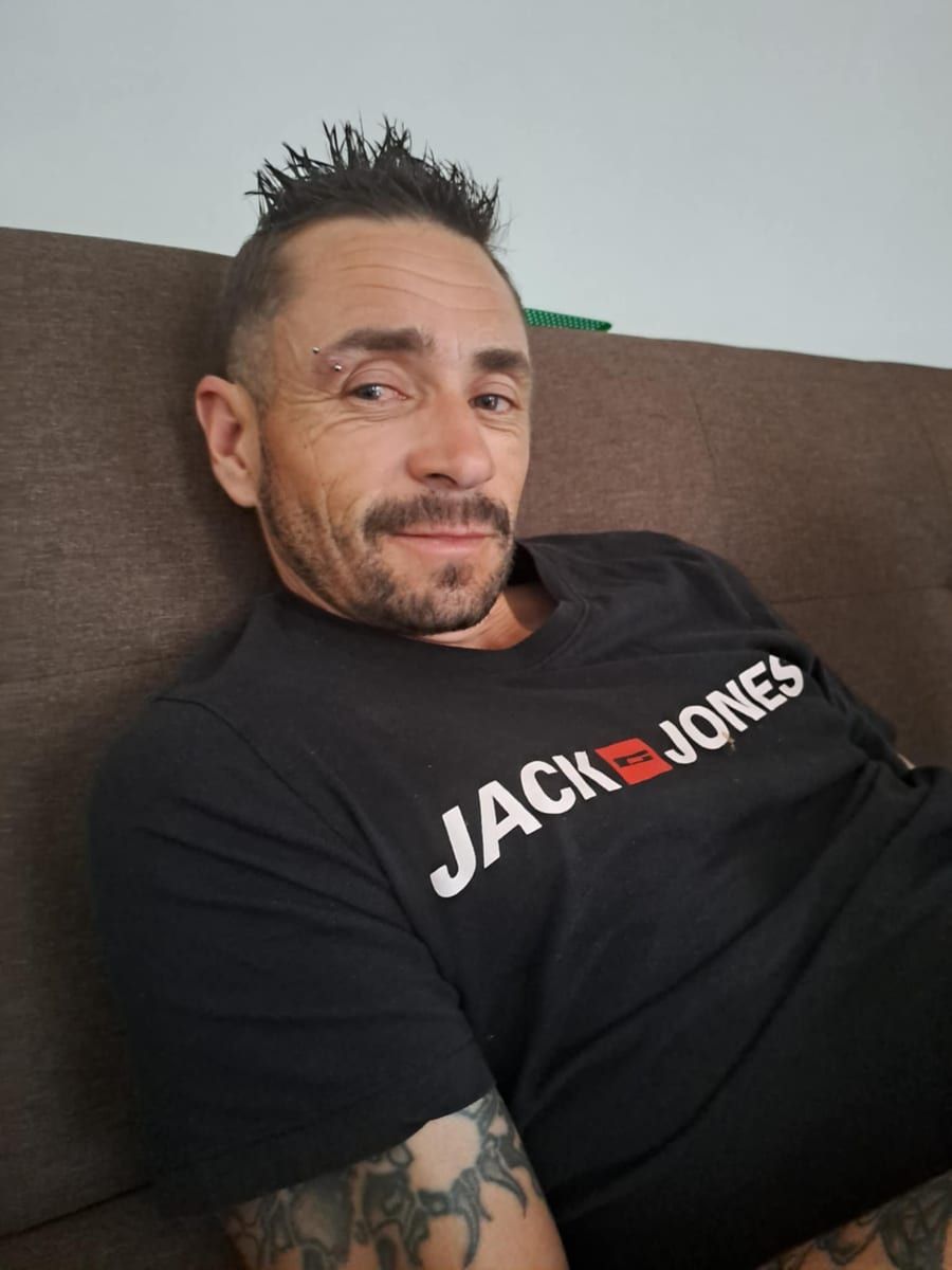 Profil de Hernani, 35 ans, Gay mec à St. Niklausen OW (Obwald)
