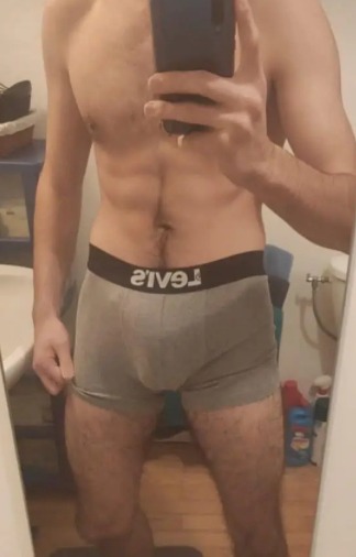 Profil de Arezki, 36 ans, Gay mec à Bevaix (Neuchâtel)