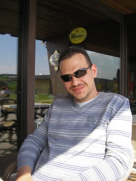 Abdelaali - Gay mec à Intschi Profil de Abdelaali, 28 ans, Gay mec à Intschi (Uri)