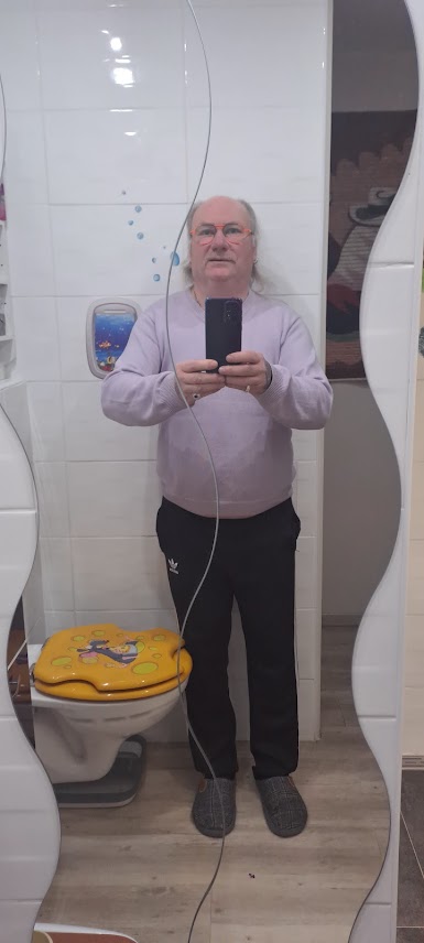 Profil de Elimane, 40 ans, Gay mec à Suchy (Vaud)