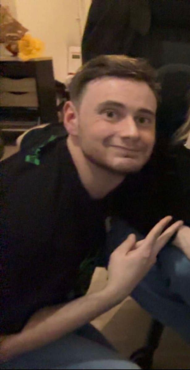 Profil de Harouna, 25 ans, Gay mec à Mannens (Fribourg)