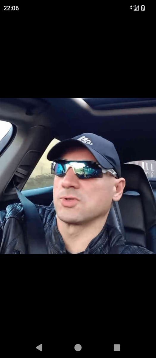 Damon - Gay mec à Mon Profil de Damon, 35 ans, Gay mec à Mon (Grisons)