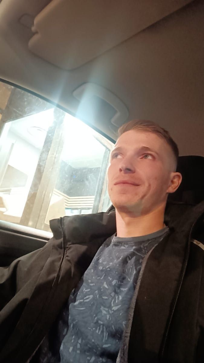 Profil de Nicolas, 30 ans, Gay mec à Denezy (Vaud)