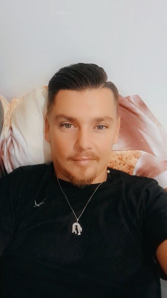 Jany - Gay mec à Maladers Profil de Jany, 43 ans, Gay mec à Maladers (Grisons)