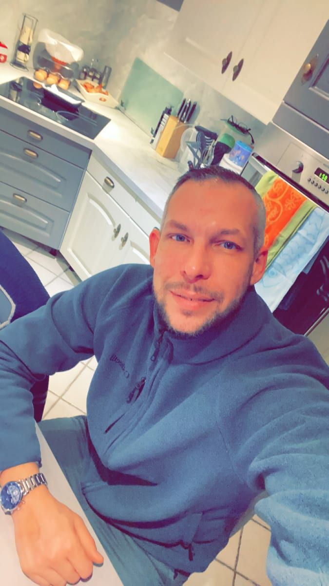 Profil de Tertullien, 34 ans, Gay mec à Evilard (Berne)