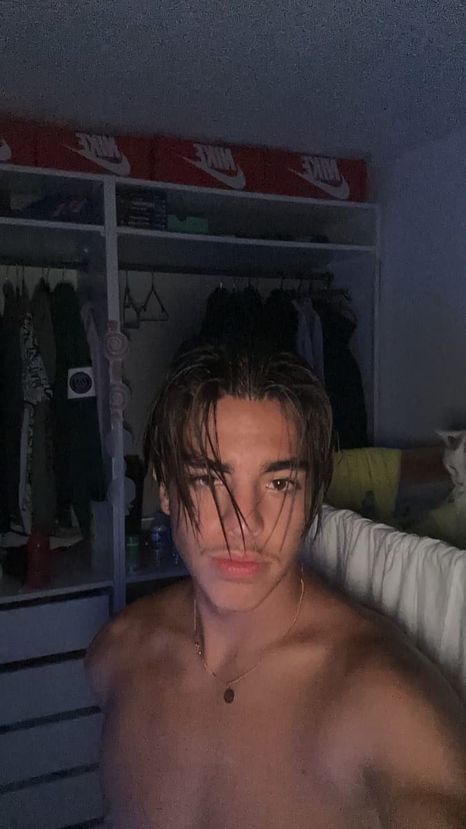 Profil de Houssem, 36 ans, Gay mec à Echallens (Vaud)